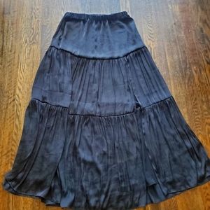 Banana Republic Tiered Soft Satin Skirt with Slit - Size XS/Black